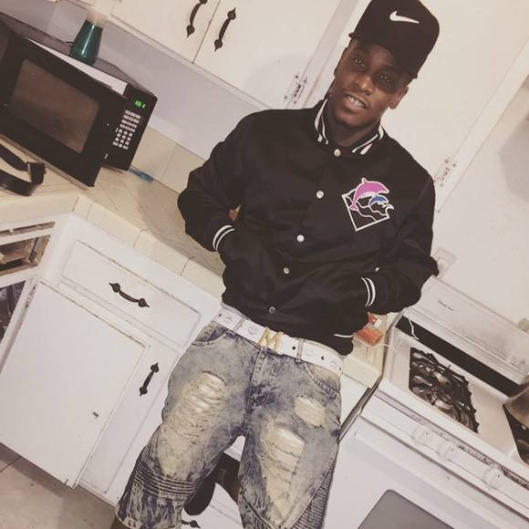 Meet your Posher, Roderick - Picture 1 of 1